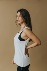 Polera musculosa abierta