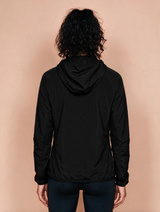 Cortaviento Wayra con Malla Lateral