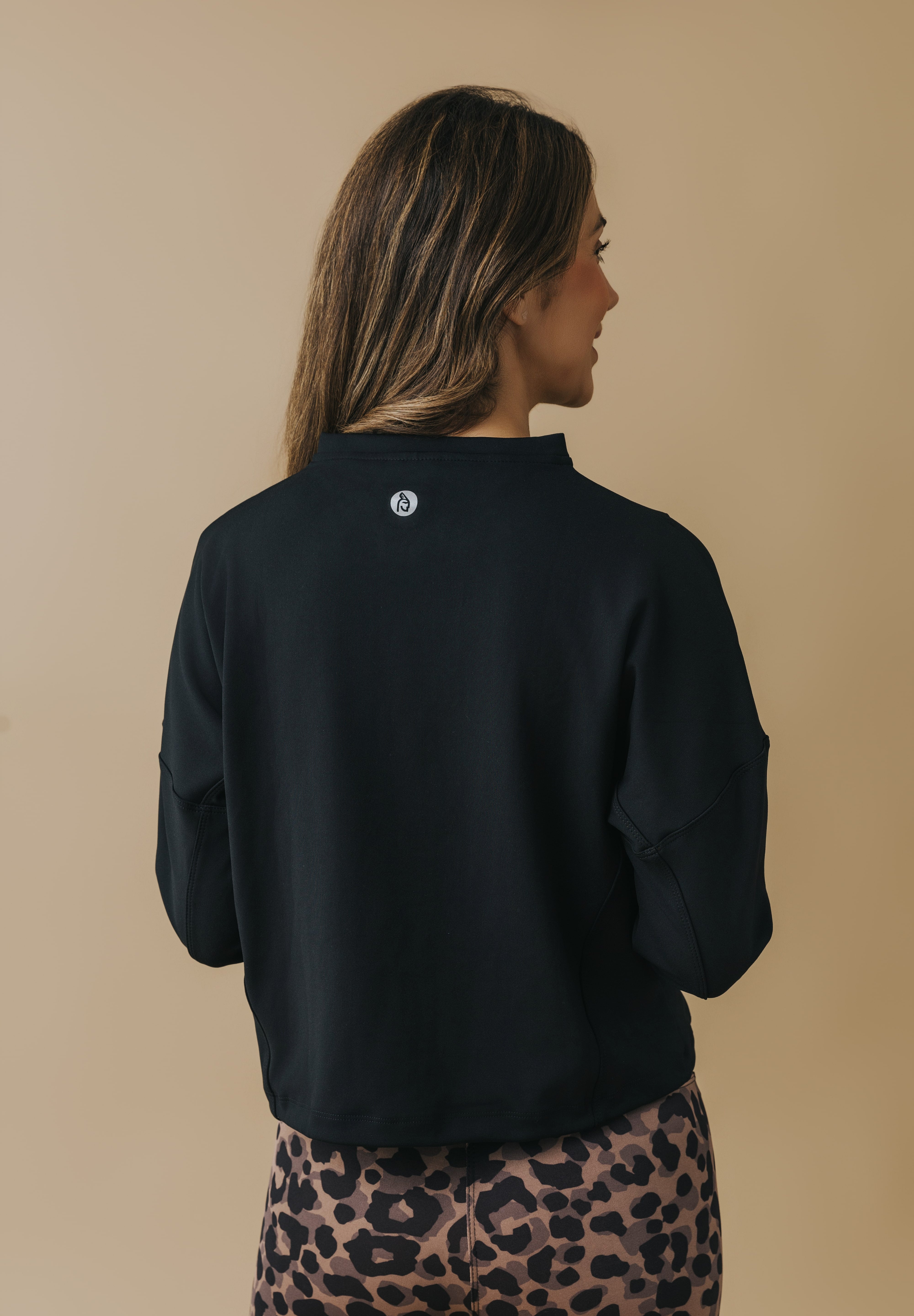 Polerón con bolsillo canguro