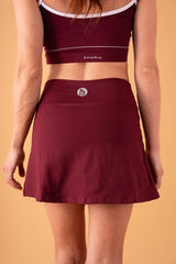 Falda short abertura lateral