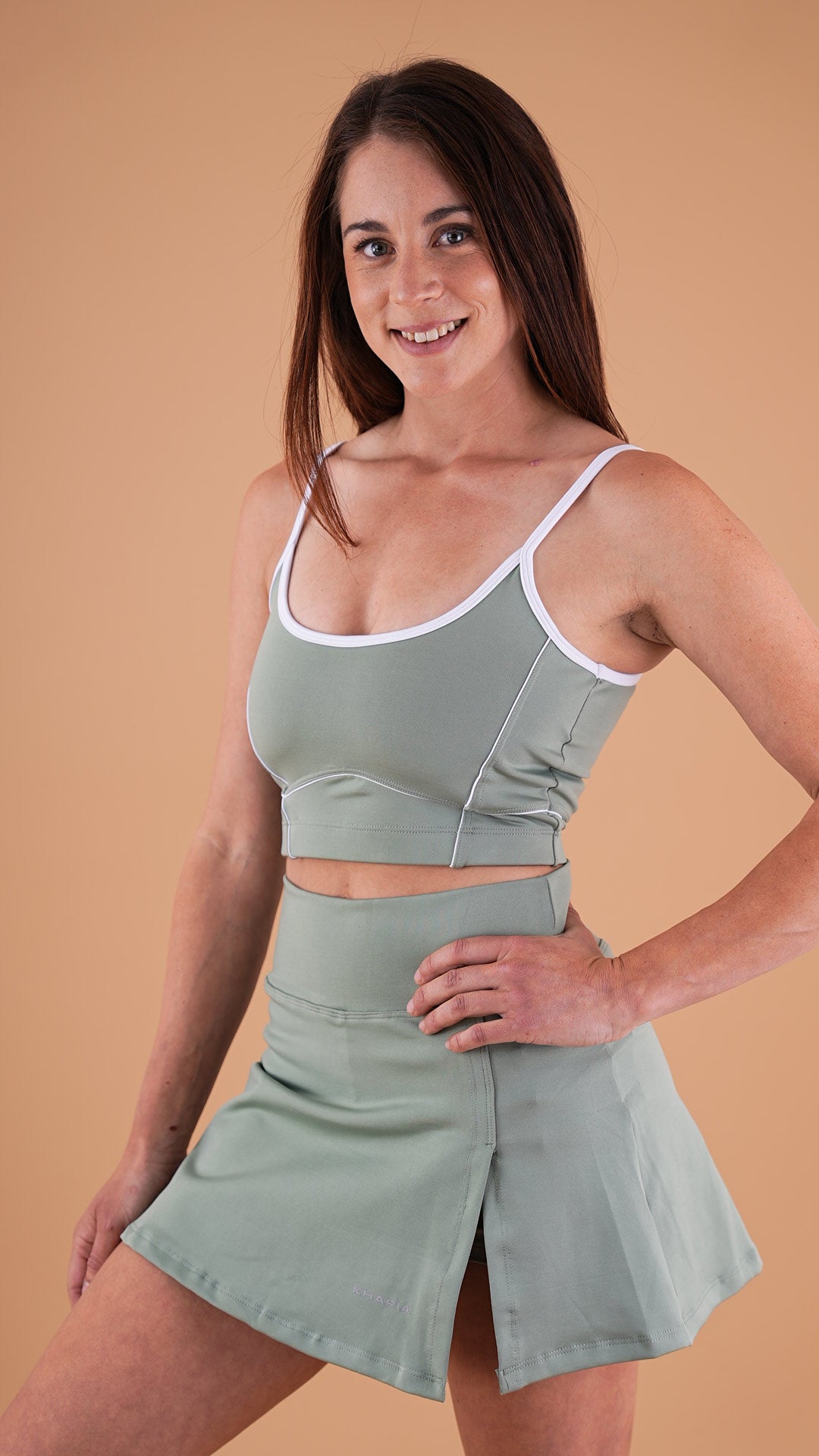 Falda short abertura lateral