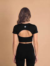 Polera Crop Espalda Abierta