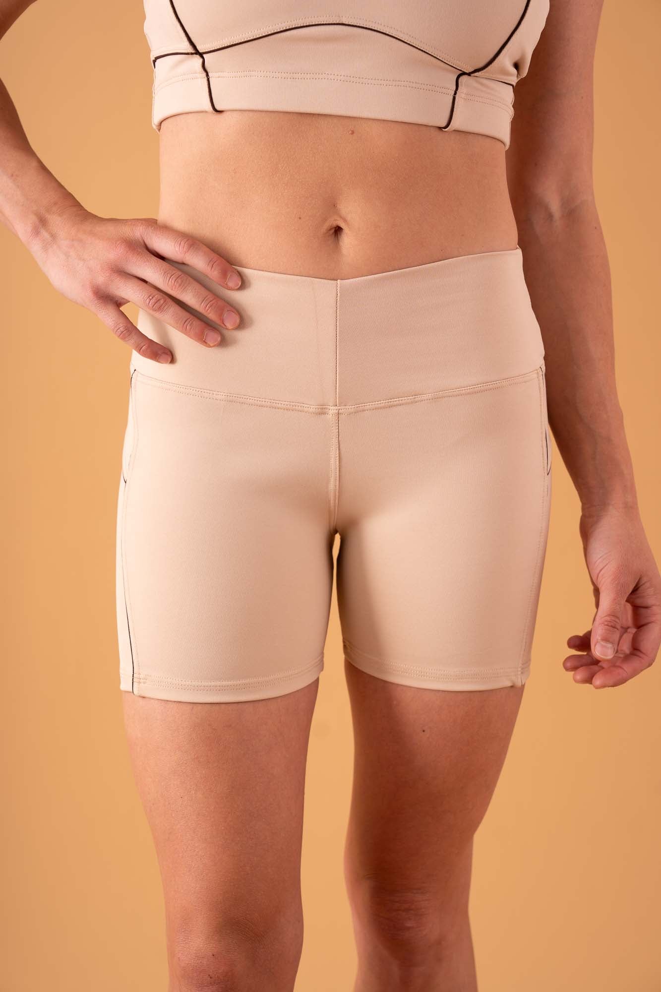 Short con líneas