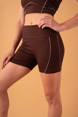 Short sin costura con líneas