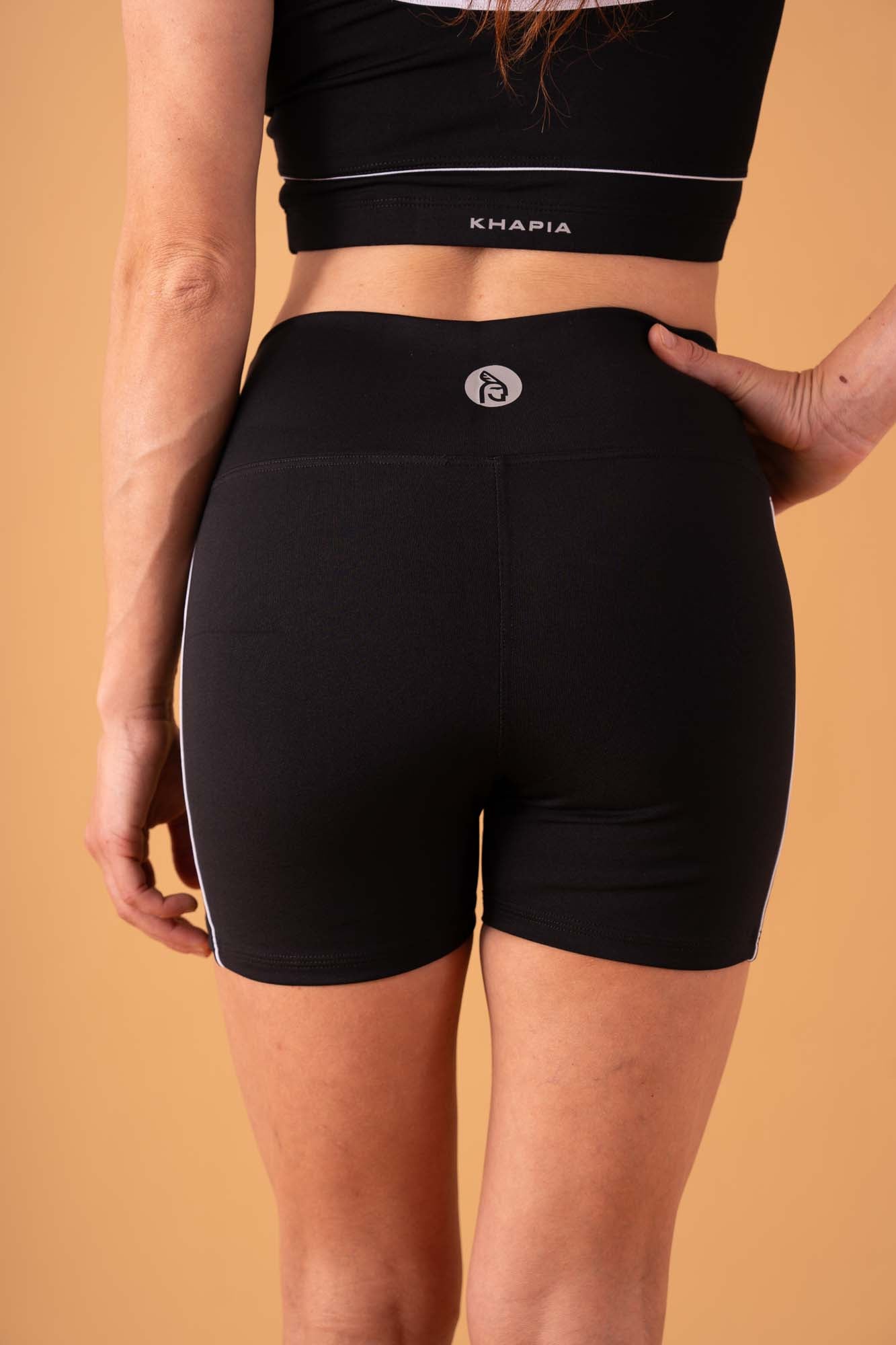 Short sin costura con líneas