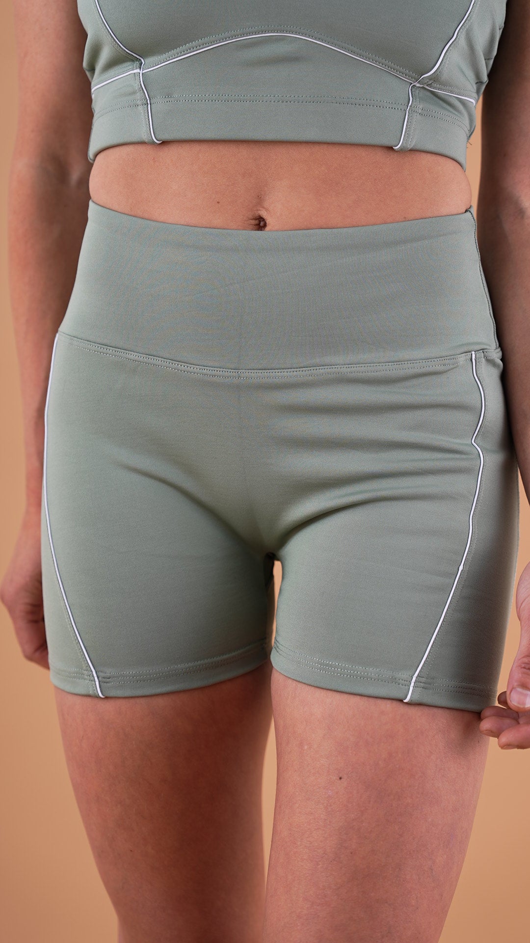 Short sin costura con líneas